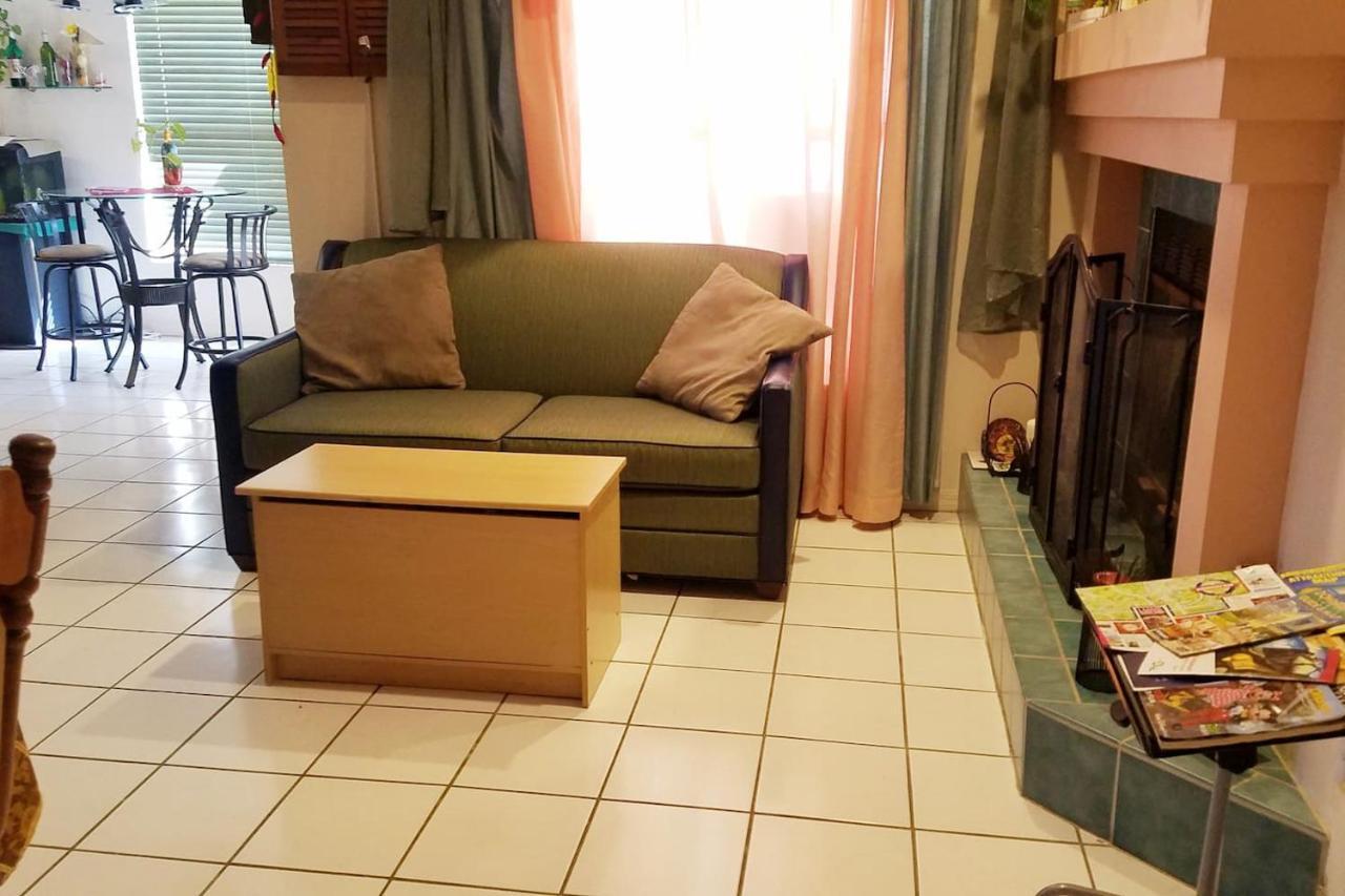 Cozy And Conveniently Located Pool Home With Free Wifi Tampa Eksteriør billede